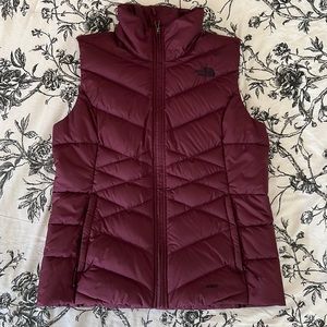Excellent condition The North Face 550 Goose Down Puffer Vest